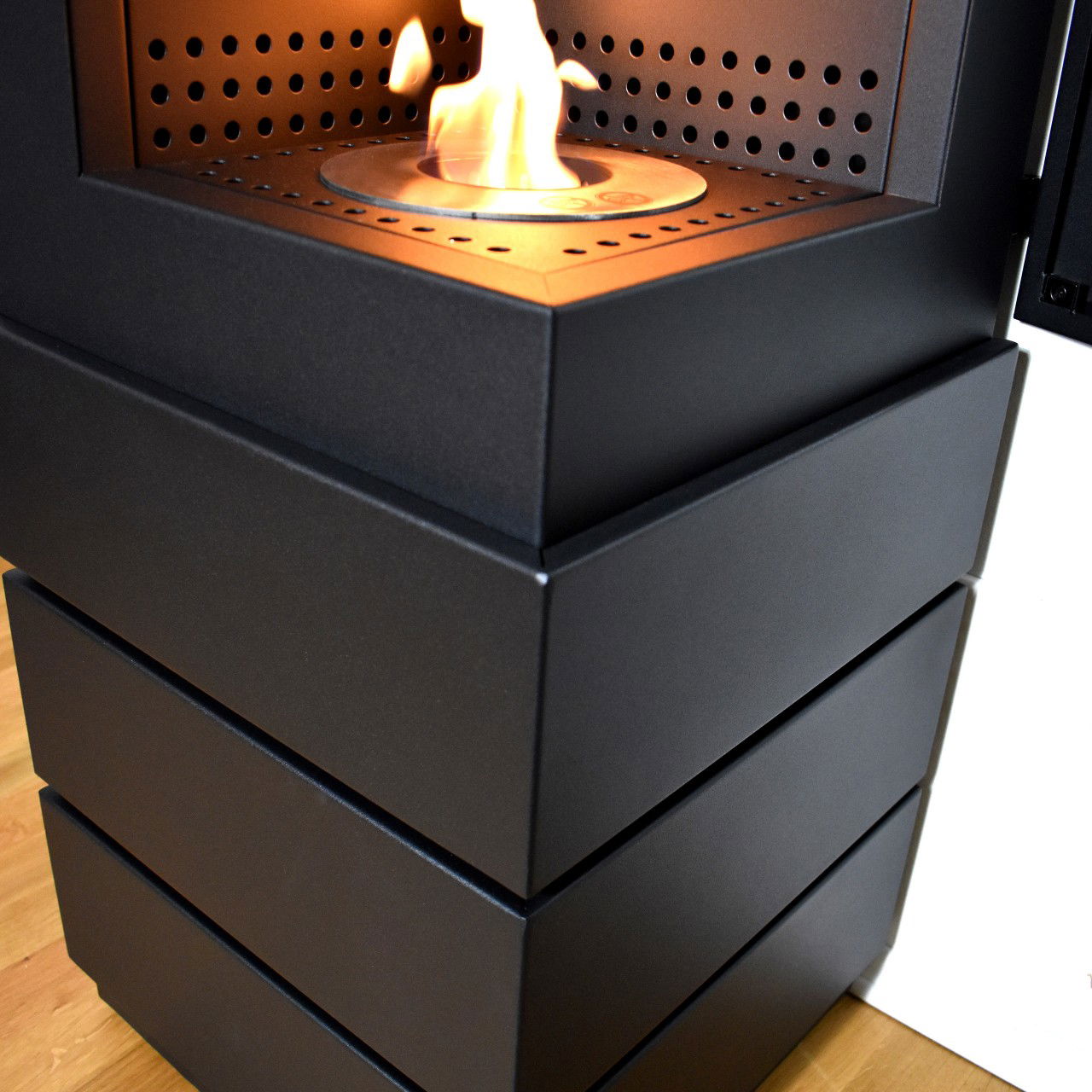 Glow Fire Mora Ethanol Kamin Schwarz